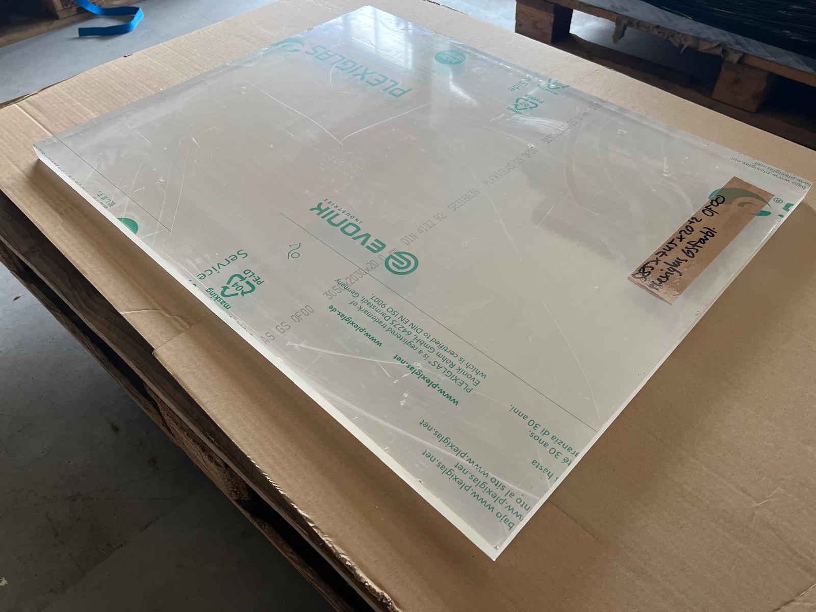 020 mm | Acrylglasblockrest 585 x 745 x 20 mm, GS farblos (0F00), PLEXIGLAS®